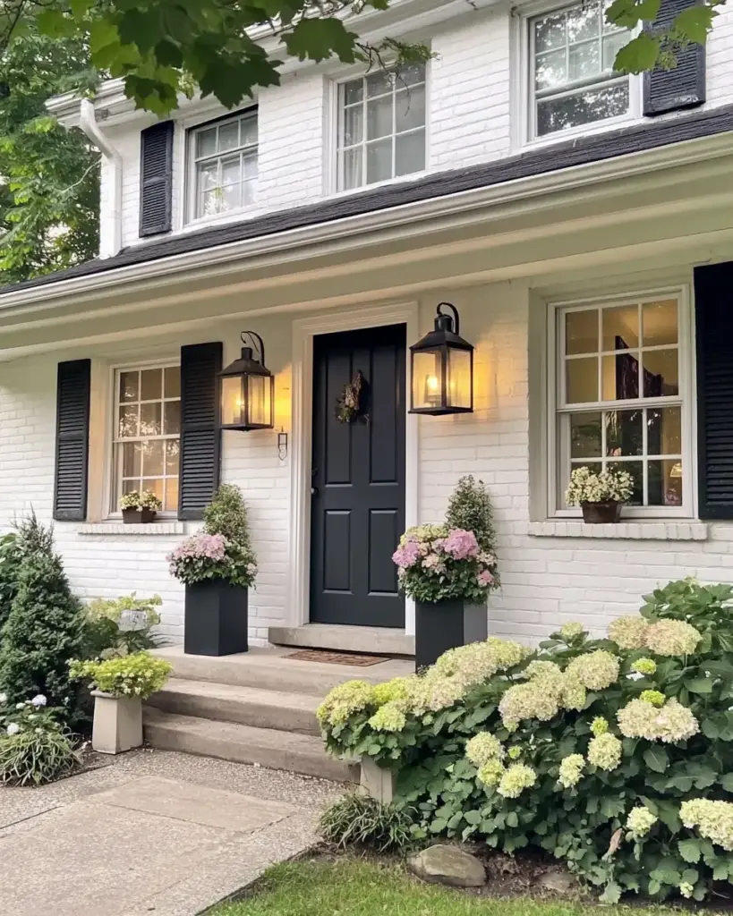 15 Front Porch Plant Decor Ideas for Stunning Curb Appeal 2. Stick with Neutrals – A Minimalist’s Dream