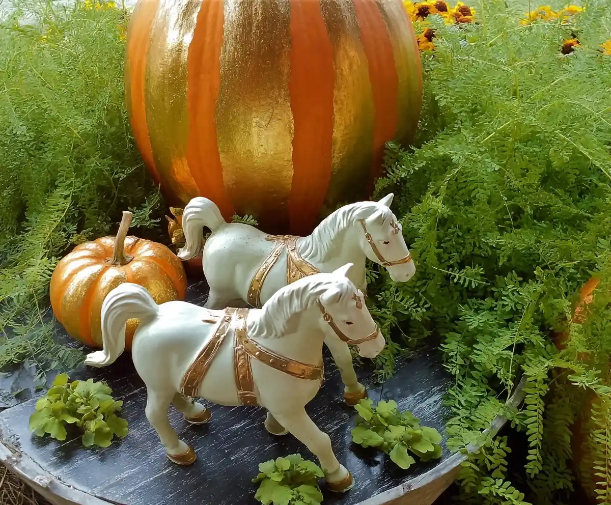 10 Repurposed Projects for a Whimsical Fall Garden