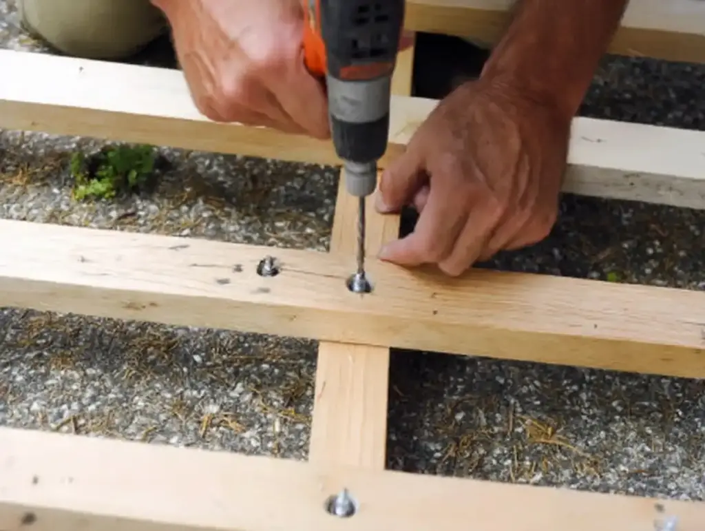 How to Build a Wooden Garden Trellis Assemble the Trellis Frame