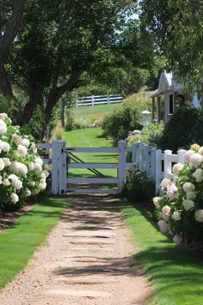 8 Farmhouse Driveway Entrance Ideas That Impress 2 8 Farmhouse Driveway Entrance Ideas That Impress